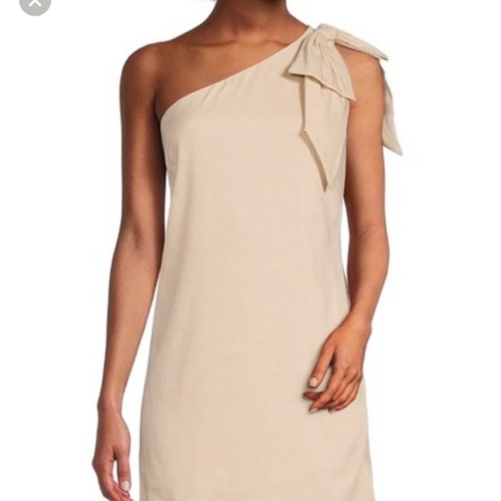 Elegant Beige off shoulder bow dress